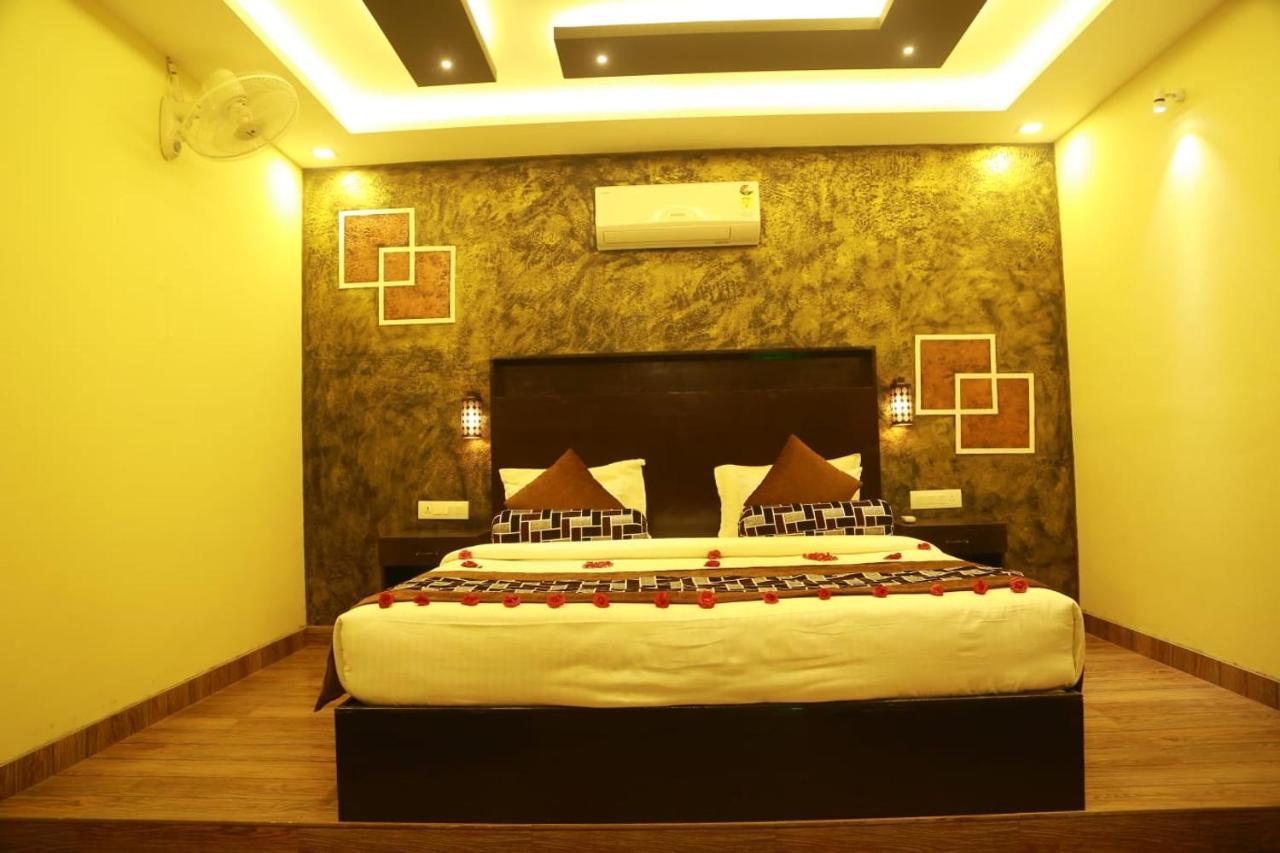 Lara Lake View Resort Thiruvananthapuram Eksteriør billede