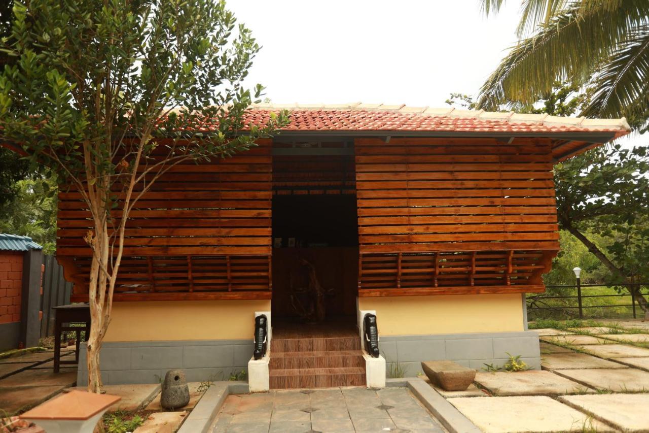 Lara Lake View Resort Thiruvananthapuram Eksteriør billede